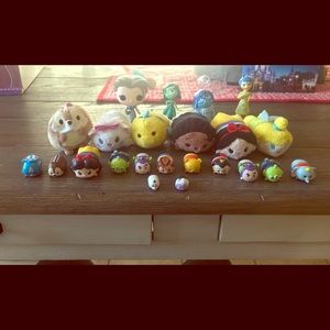 Disney tsum tsum’s and toy lot